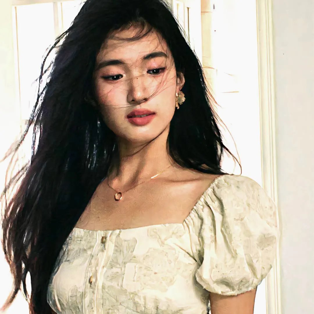 四个婚礼和一个葬礼